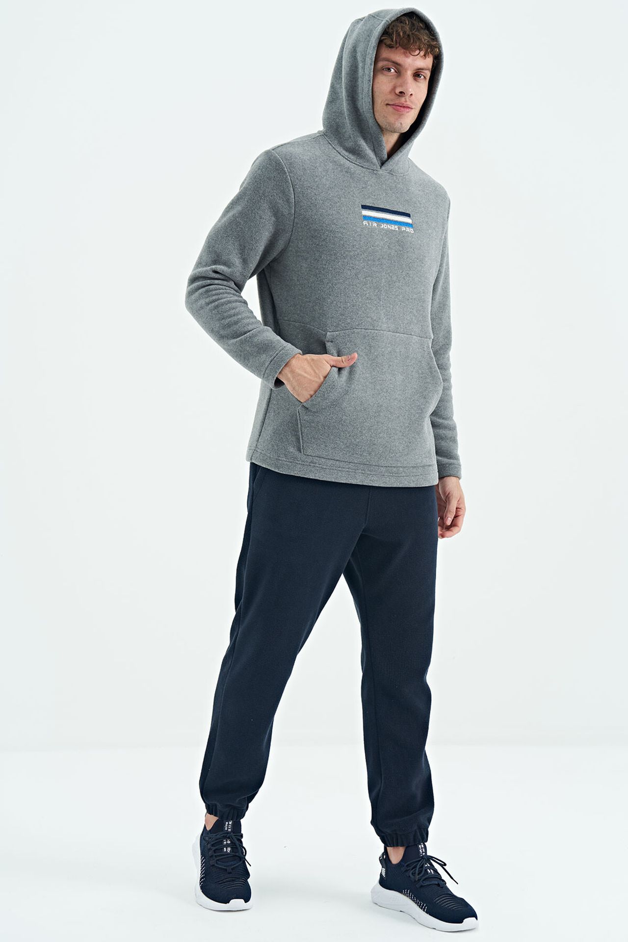 TOMMY Men's Printed Logo Hoodie 6