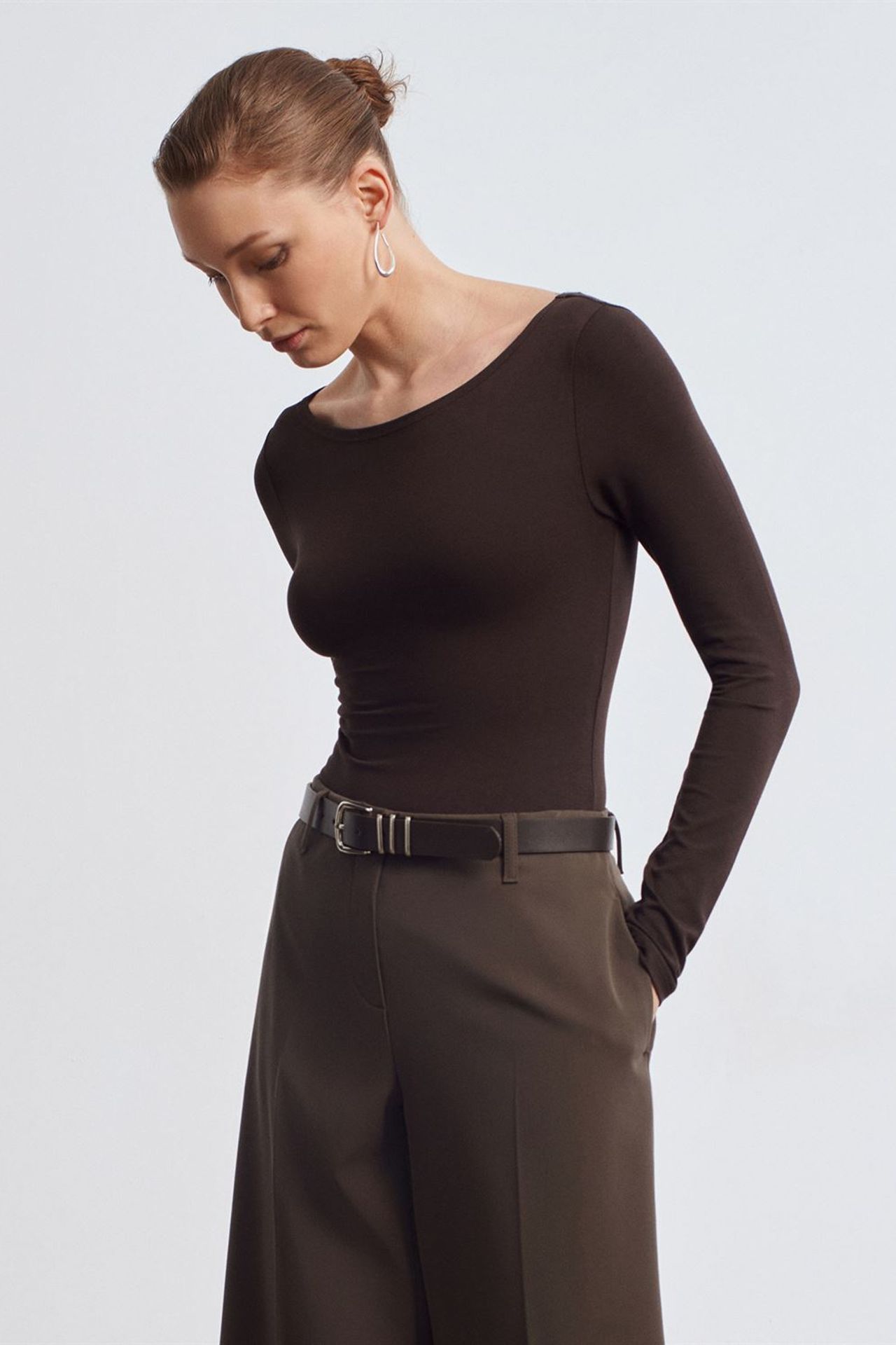 DILVIN Slim Fit Kayık Yaka Body 1