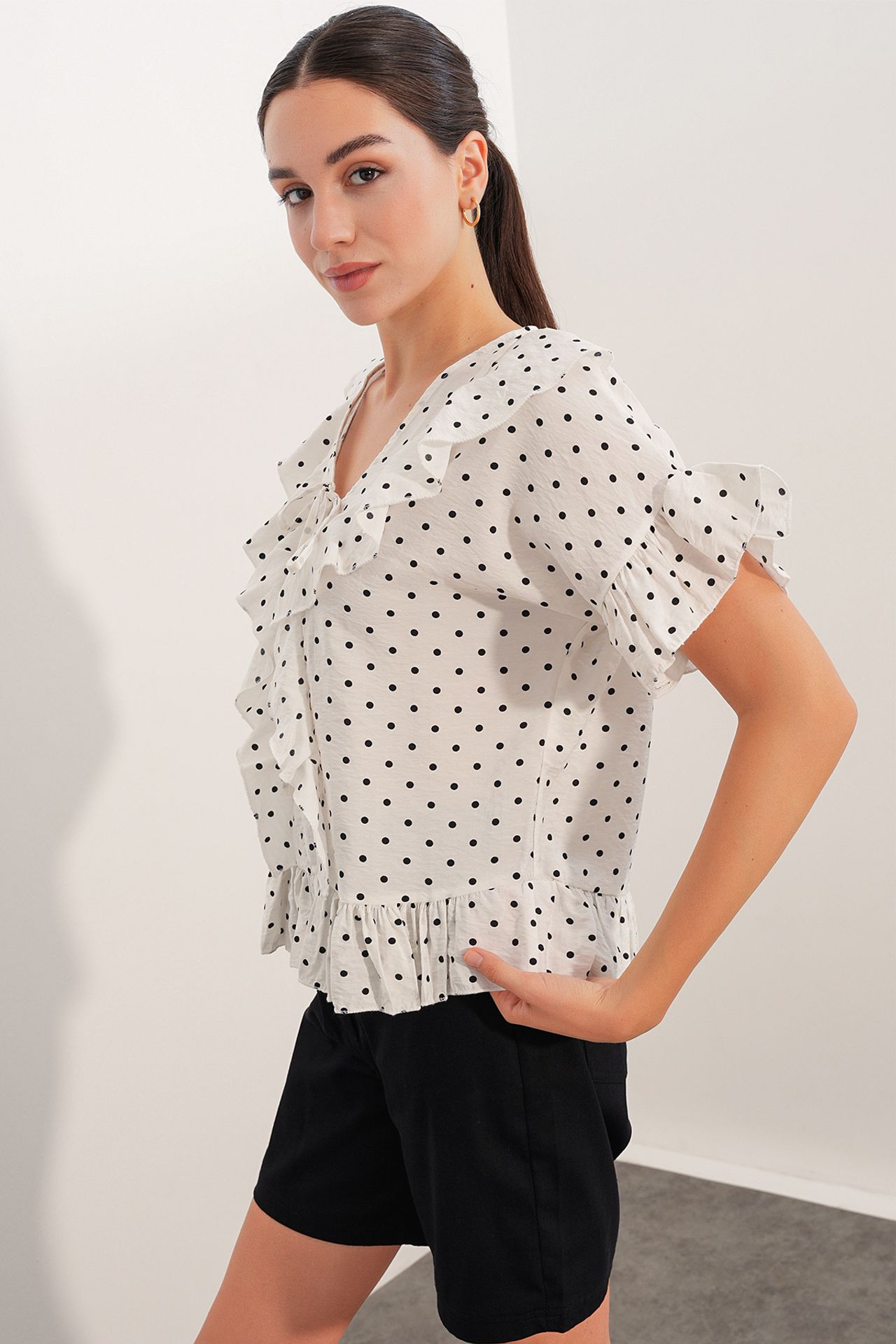 BDART Women's Blouse 3