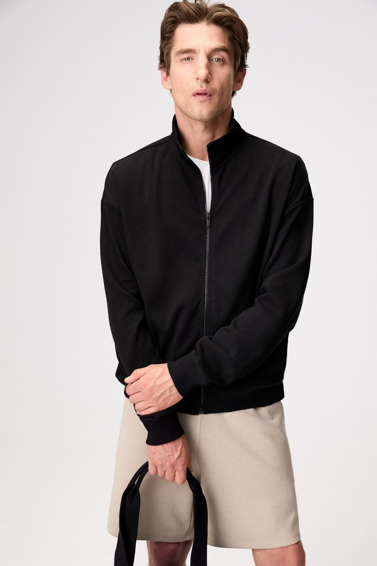GRIMELANGE Crew Neck Long Sleeve Sweatshirt 1