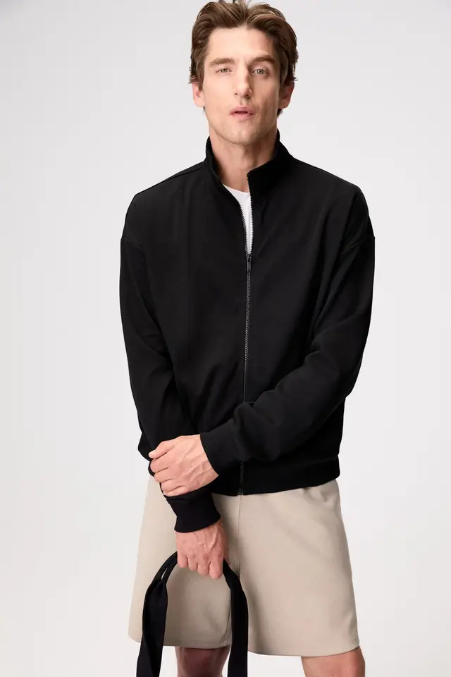 GRIMELANGE Crew Neck Long Sleeve Sweatshirt