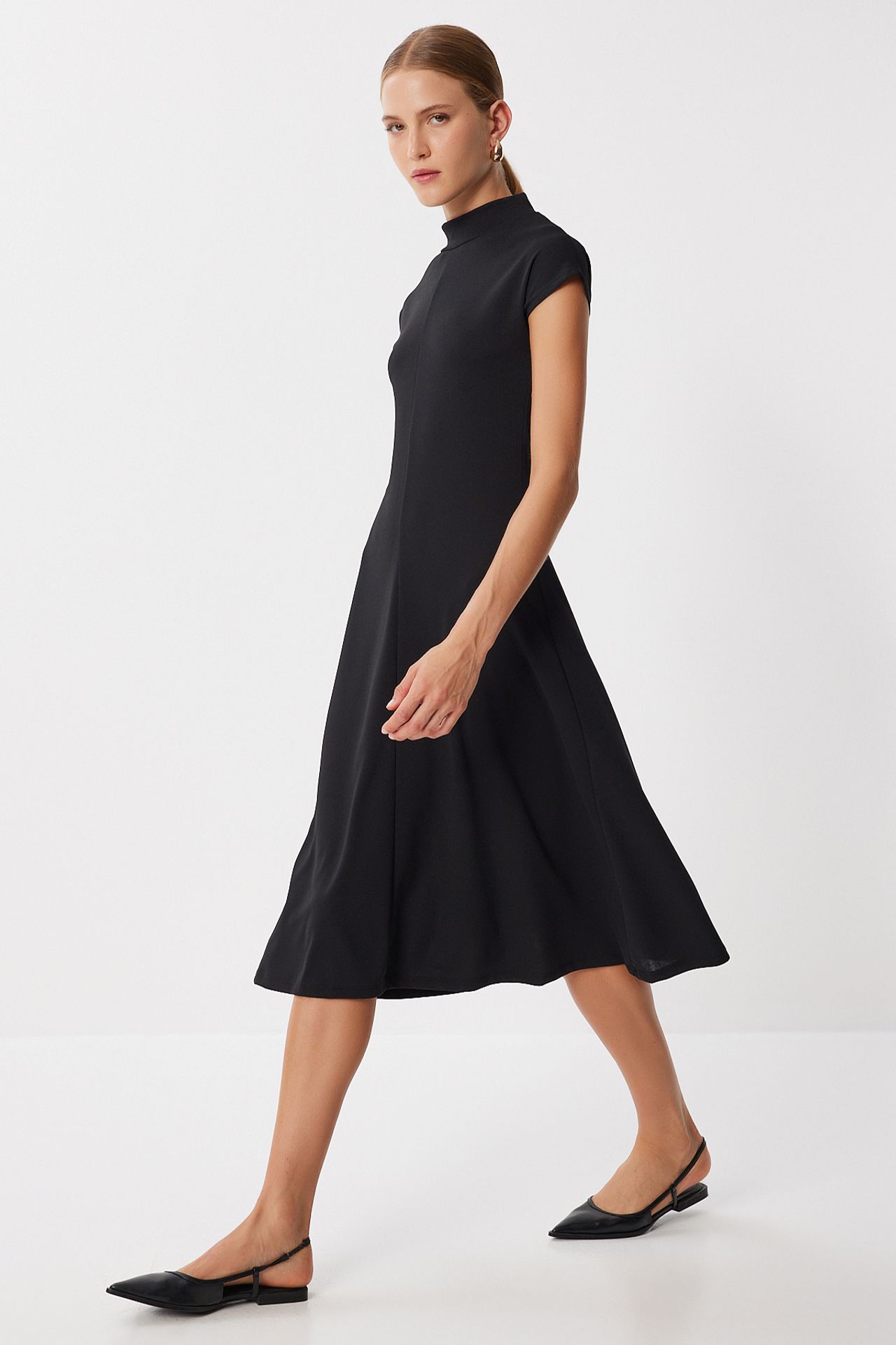 ISTANBUL A-line midi dress with half turtleneck 1