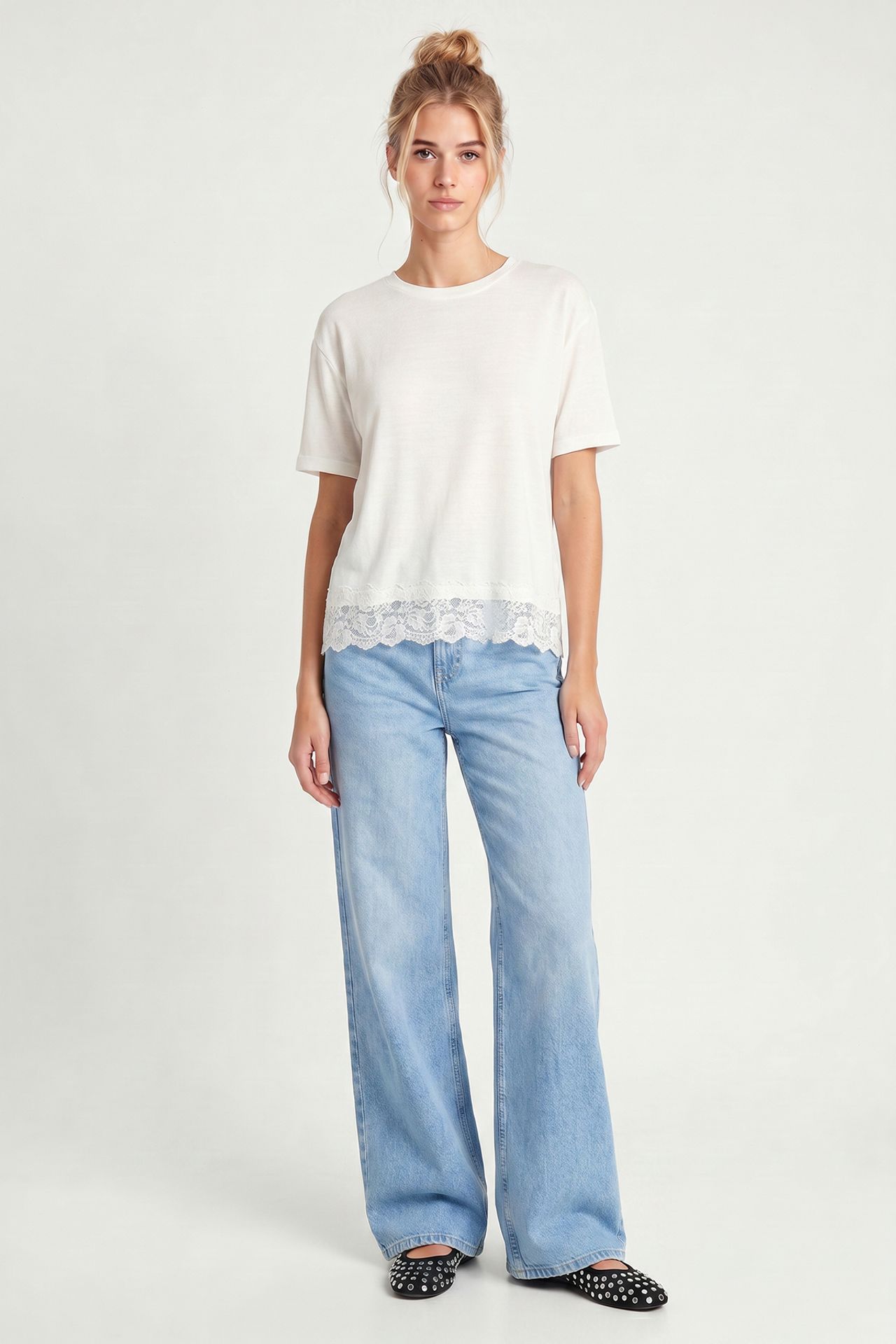 ISTANBUL Oversized Lace Knit Blouse 1