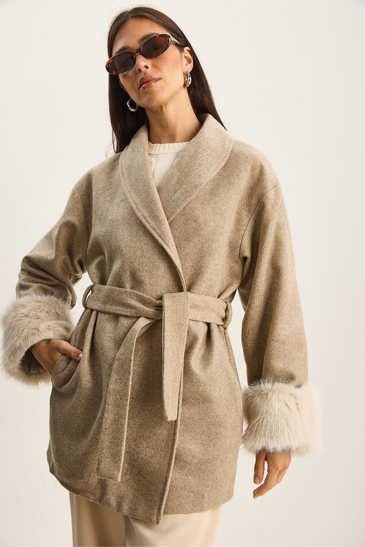 Oversized Shawl Collar Felt Jacket with Faux Fur Cuffs 5