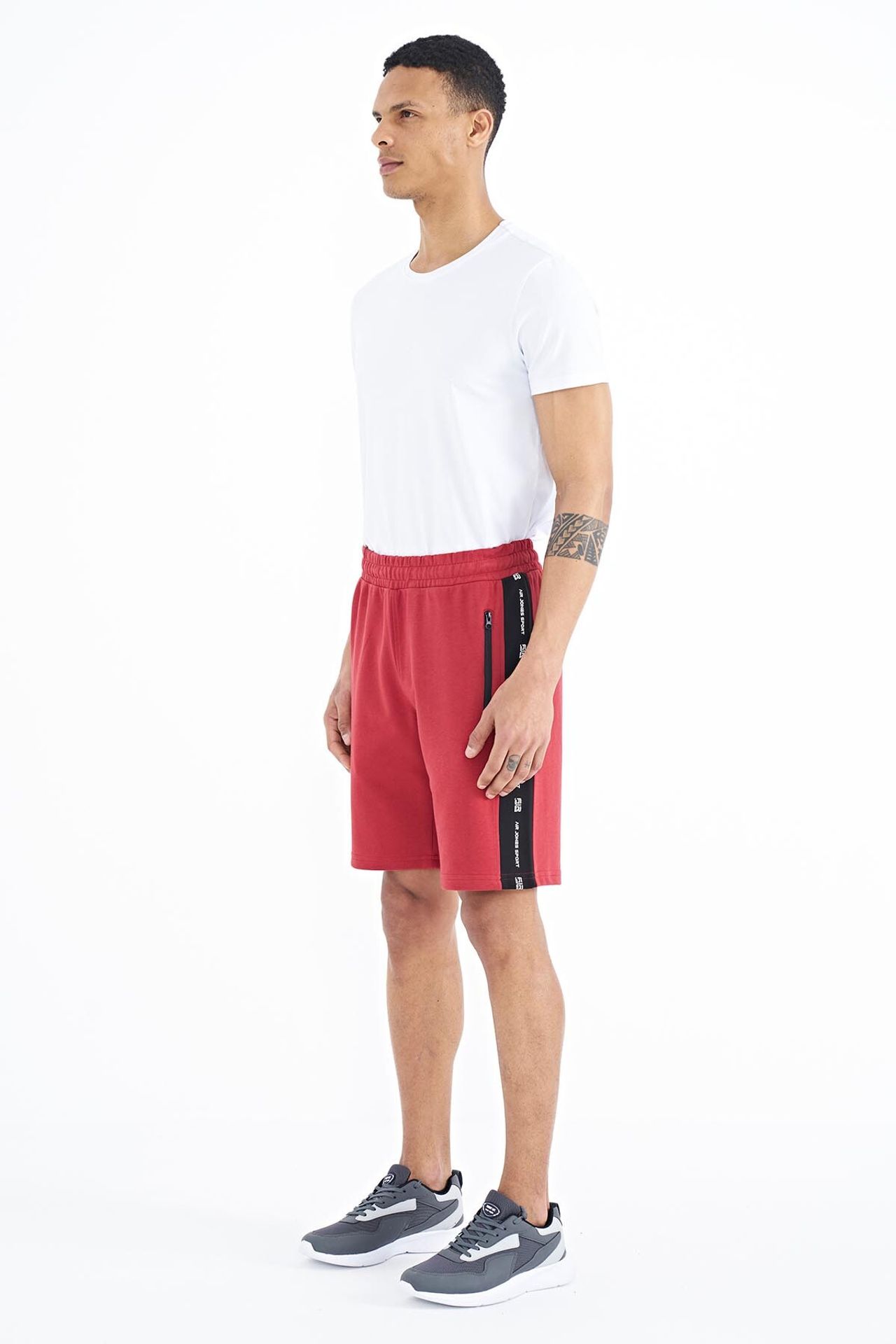TOMMY Men's Knit Sweat Shorts 4