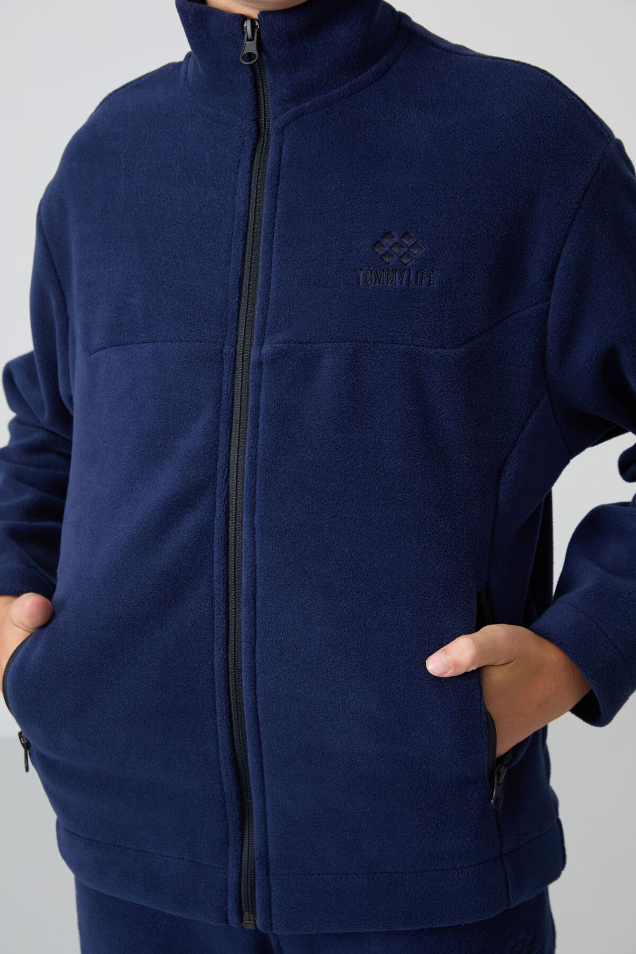 TOMMY Youth Zipper Collar Sweatshirt 3