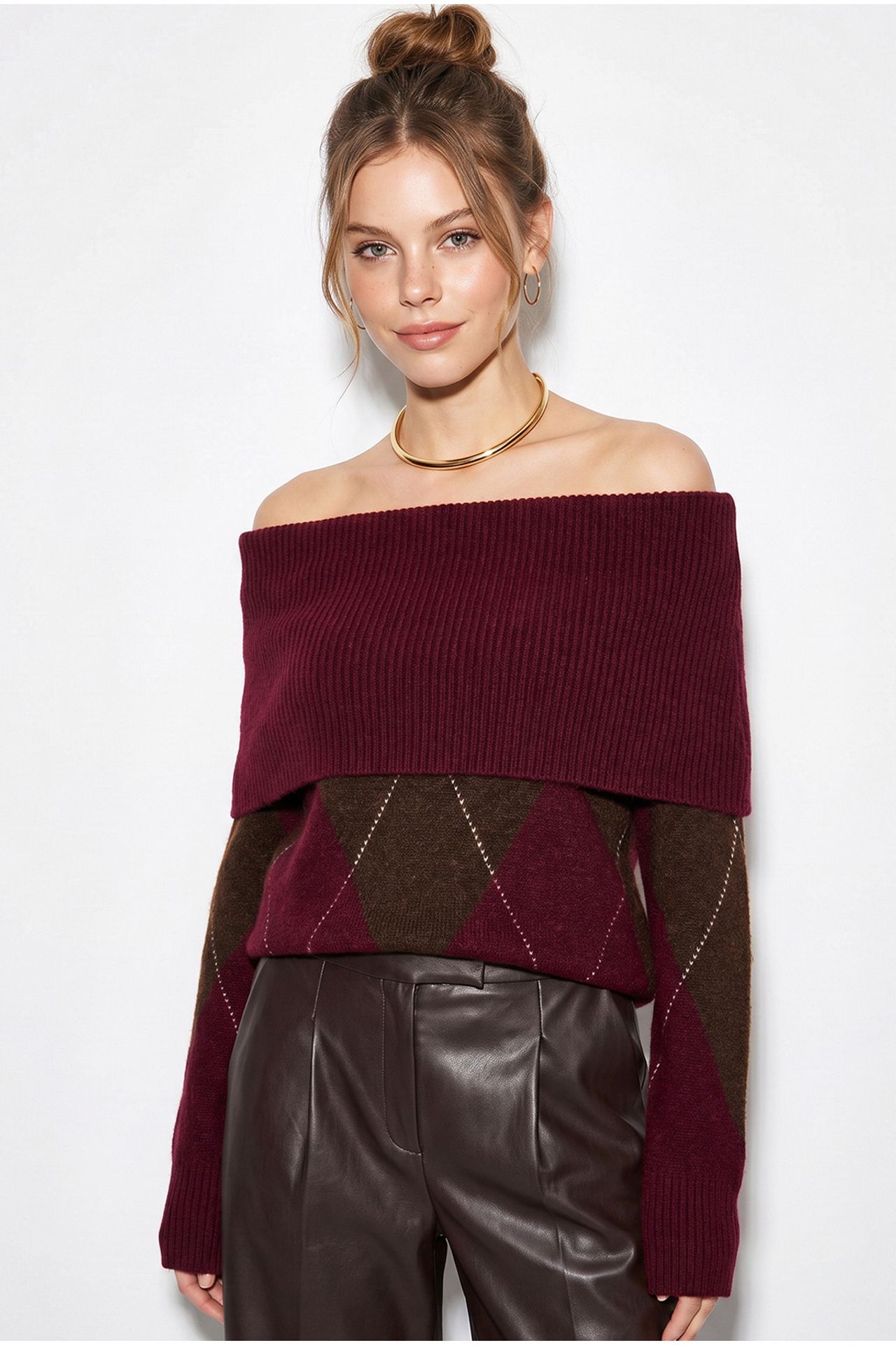 LUCCI Madonna Collar Knitted Sweater with Baklava Pattern 2