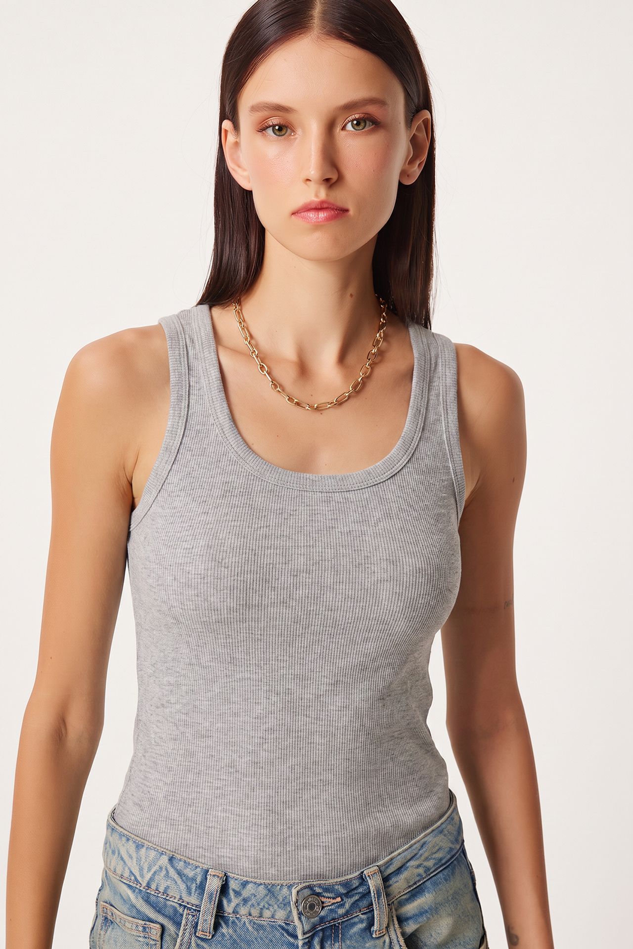 ISTANBUL Fitted Cotton U Collar Tank Top 1
