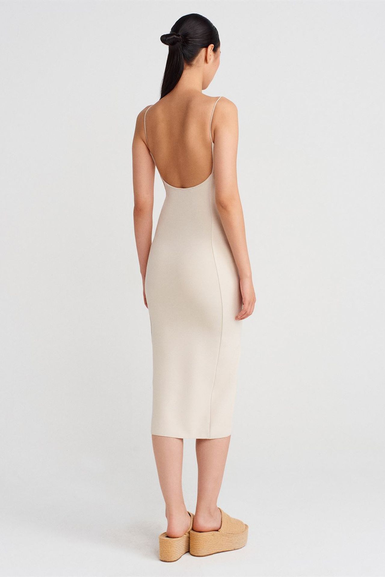 DILVIN Kolsuz Cut-Out Detaylı Bodycon Midi Elbise 2