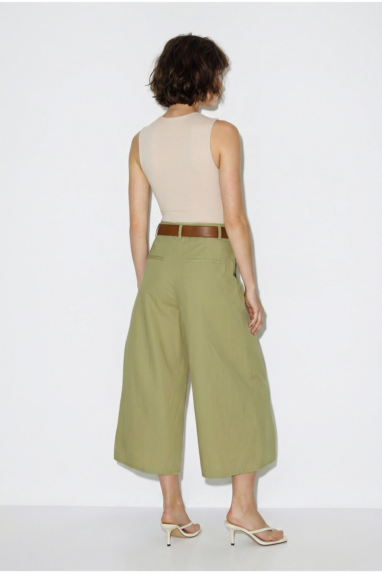 LUCCI Yüksek Bel Geniş Paça Pileli Culotte Pantolon 4