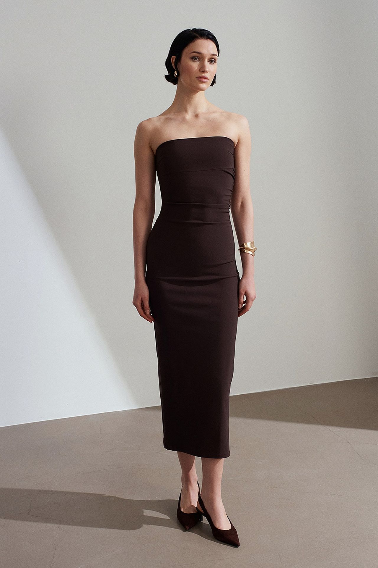 DILVIN Strapless Bodycon Midi Dress With Slit 4