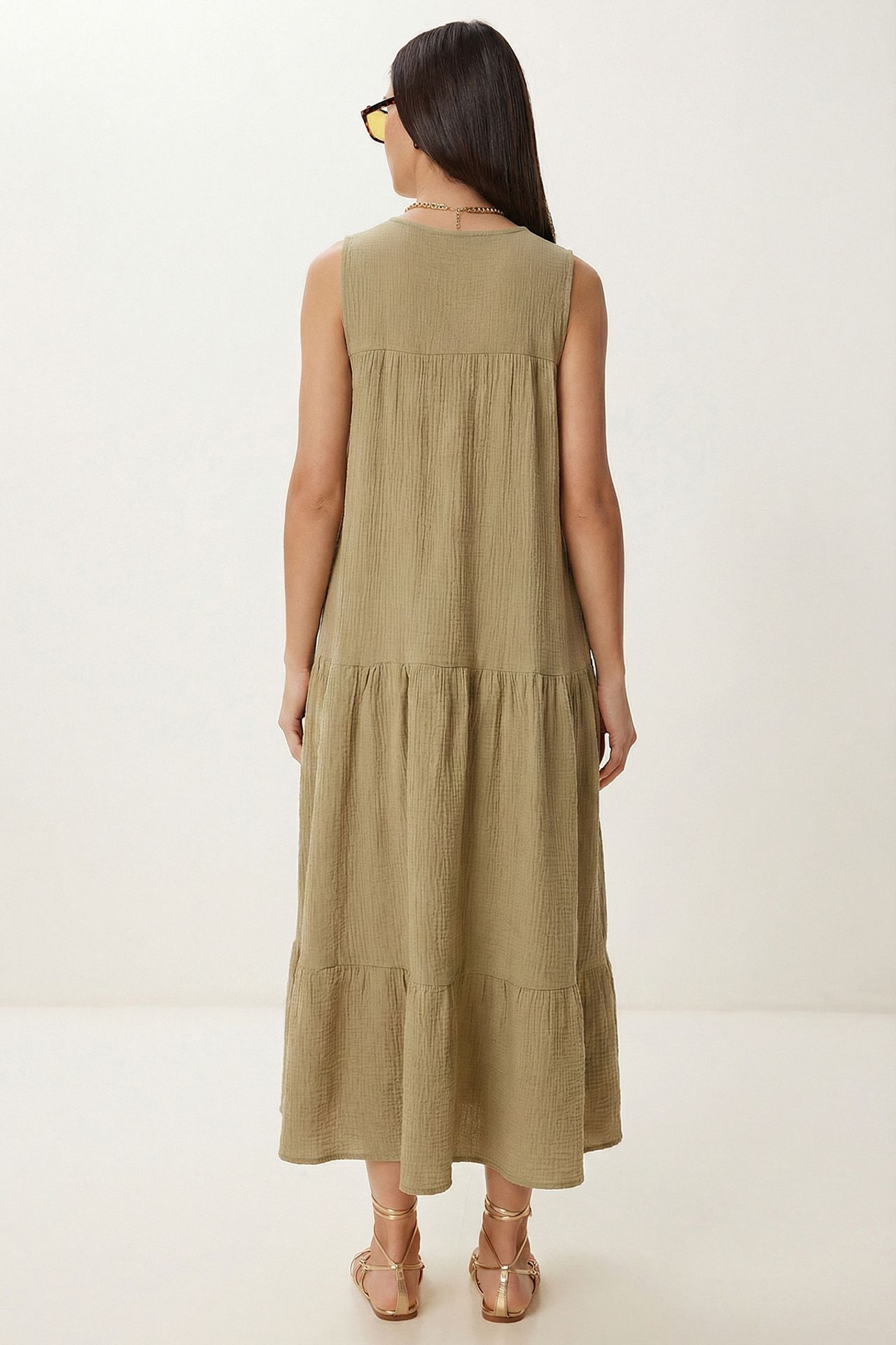 ISTANBUL Frilly V-Neck Midi Dress 5