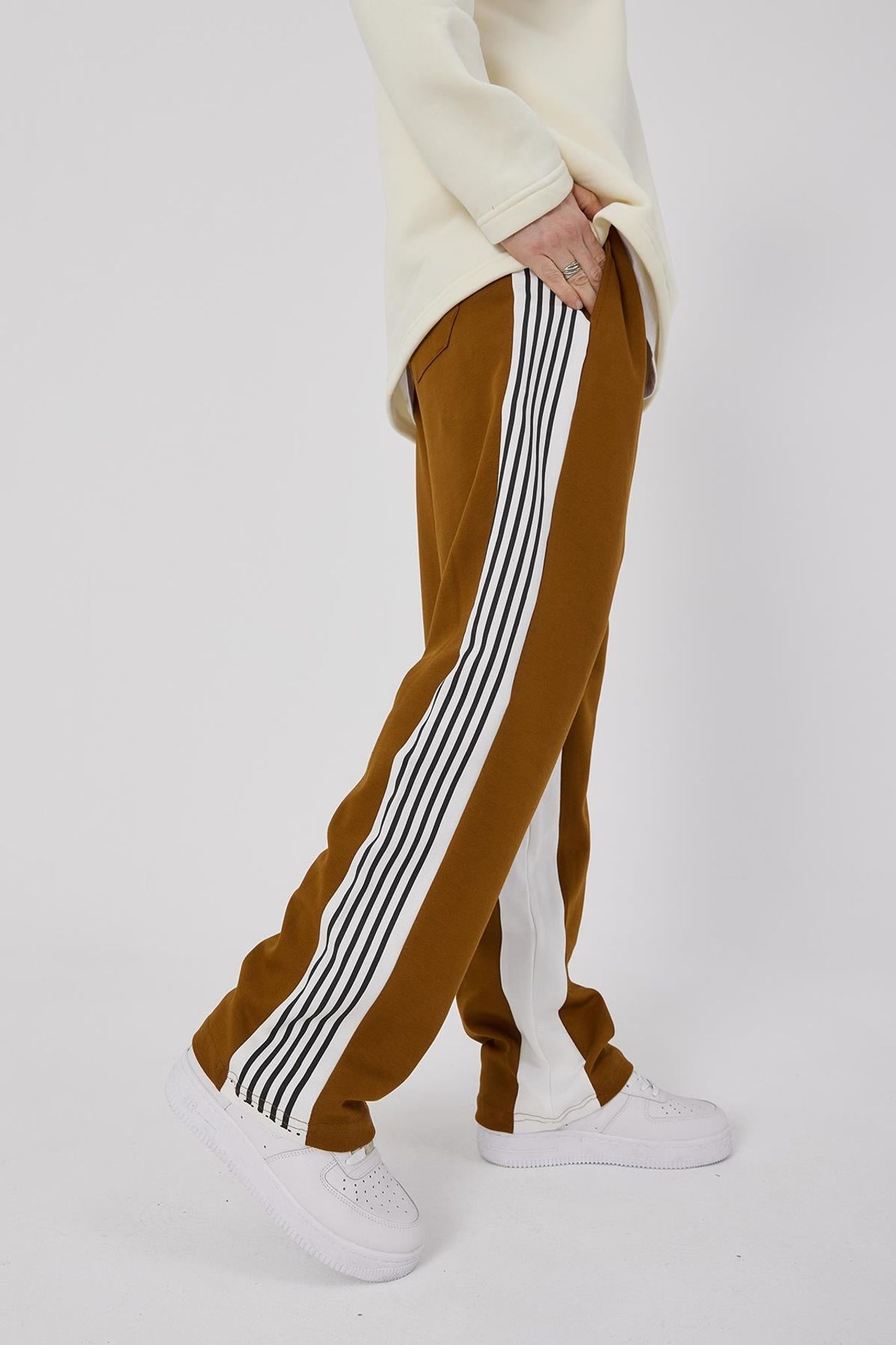 NOMARC Çizgili Düz Paça Eşofman Altı 1