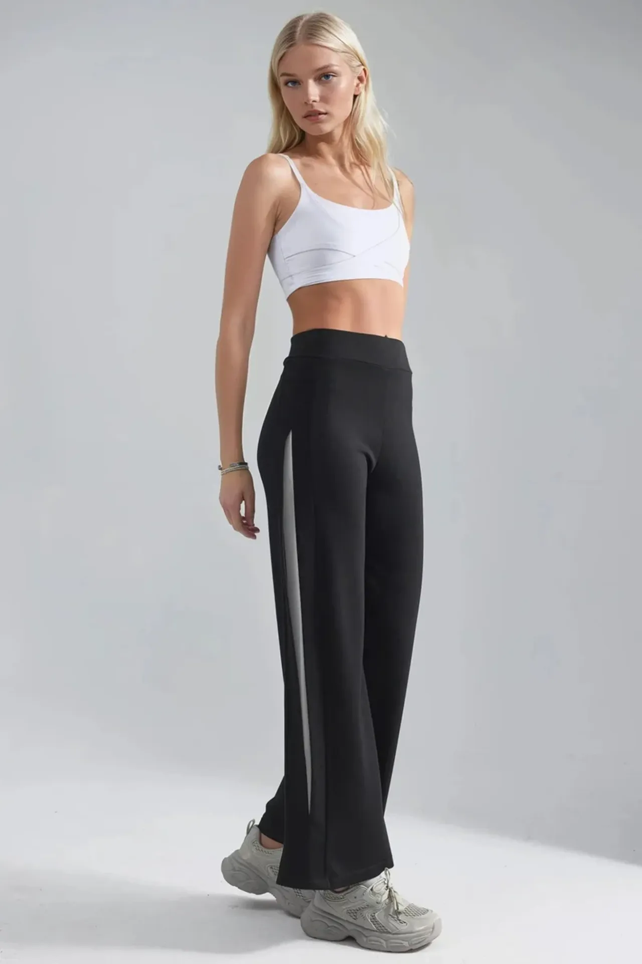 BERSAN Women's Sweatpants 3