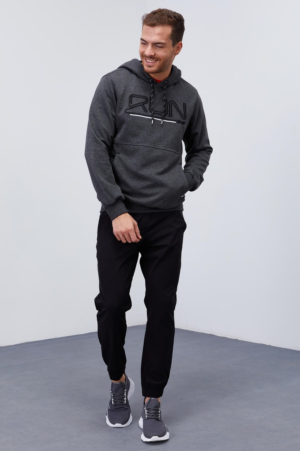 TOMMY Men's Logo Printed Hooded Sweatshirt 2
