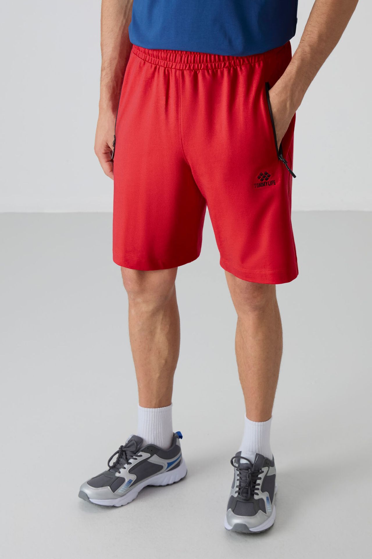 TOMMY Men's Regular-fit Knit Sweat Shorts 6