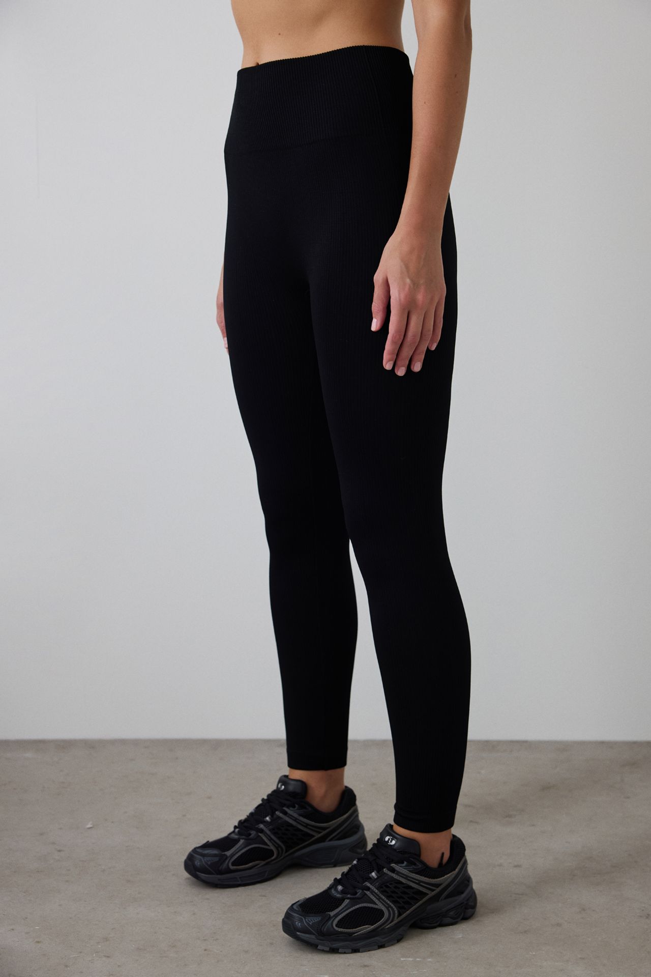 PENTI Seamless Tights 2