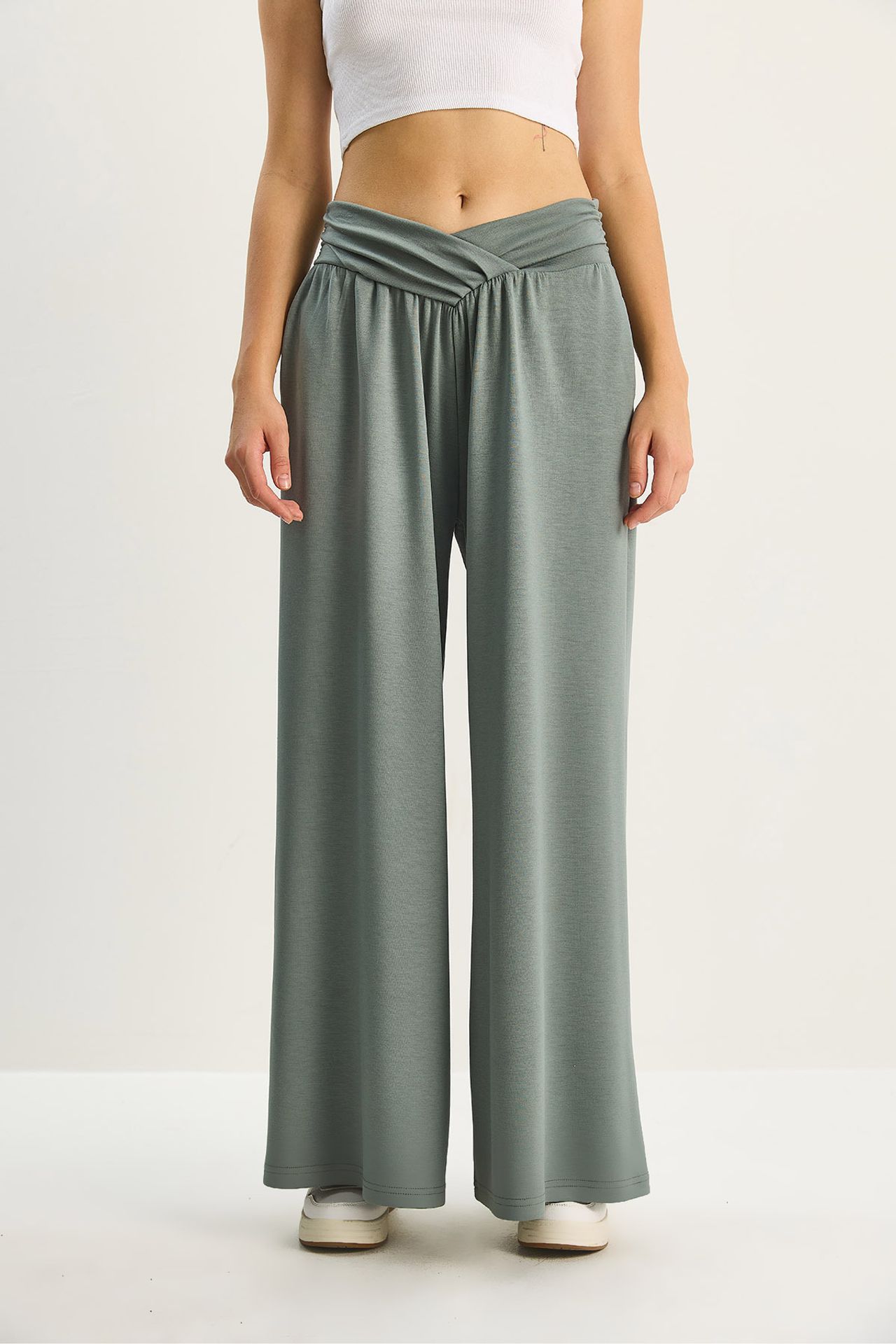 LUCCI Arched Waist Palazzo Pants 2