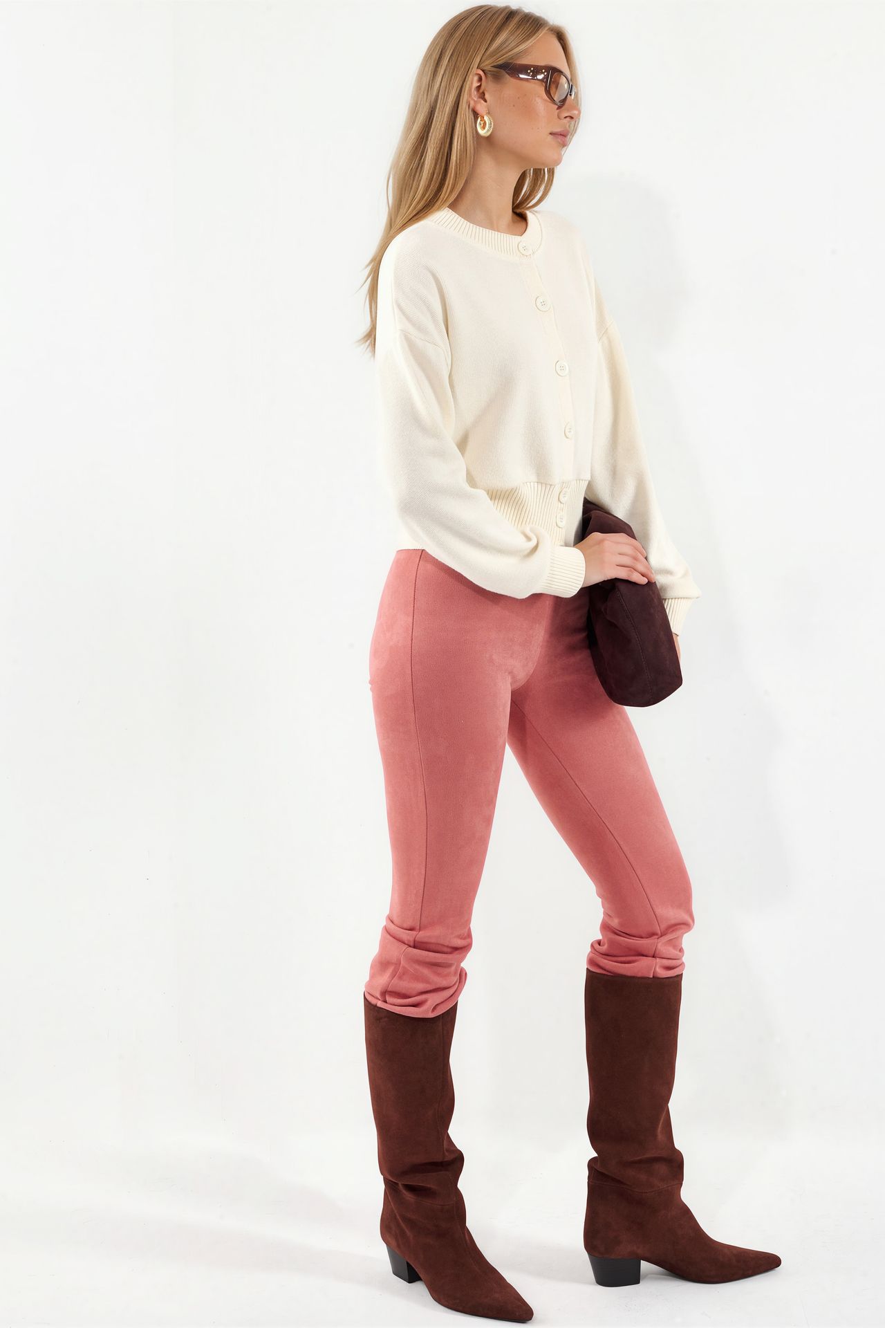 BUSEM Crop Ribbed Button Cardigan 2