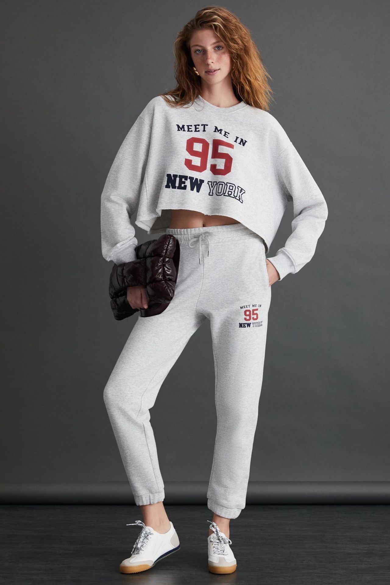 GRIMELANGE Printed Crop Sweatshirt Pants Set 1