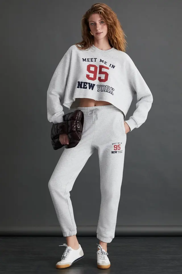 GRIMELANGE Printed Crop Sweatshirt Pants Set