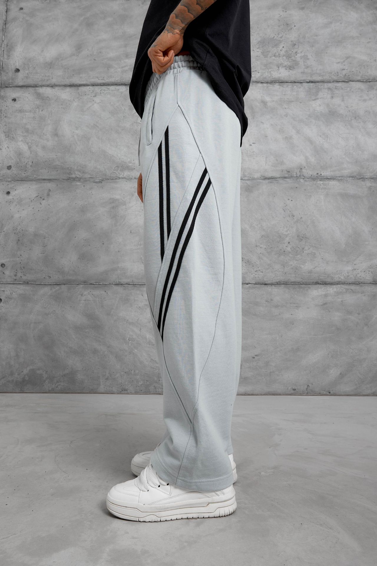 NOMARC Çizgili Bol Geniş Paça Jogger Pantolon 1