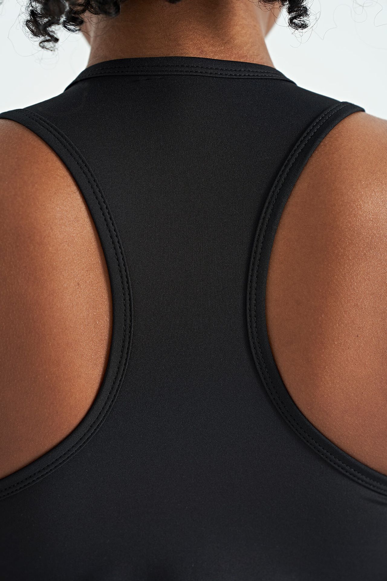 TOMMY Sleeveless Crew Neck Active Top 6