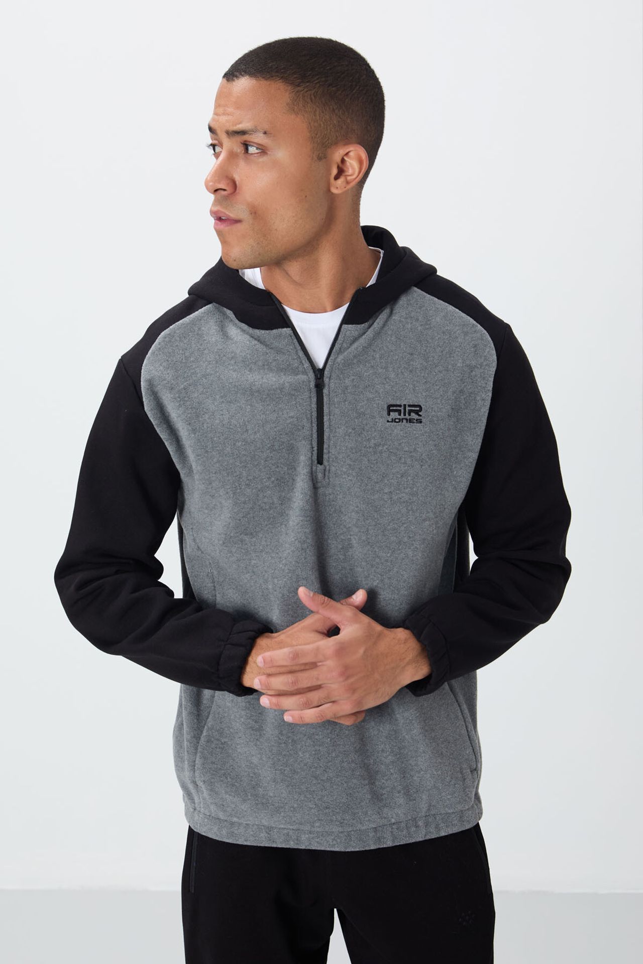 TOMMY Men's Color-Blocked Half-Zip Plush Sweatshirt 4