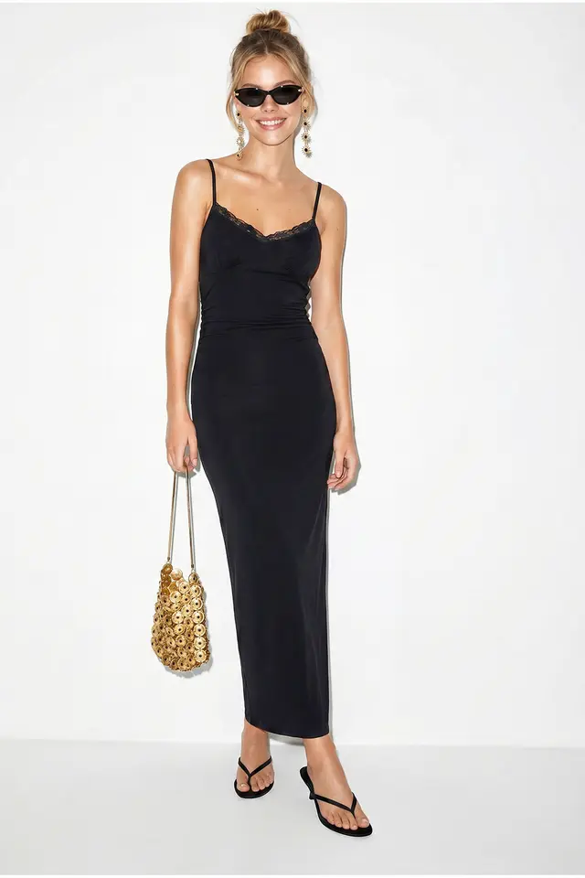 LUCCI Lace Bodycon Maxi Dress