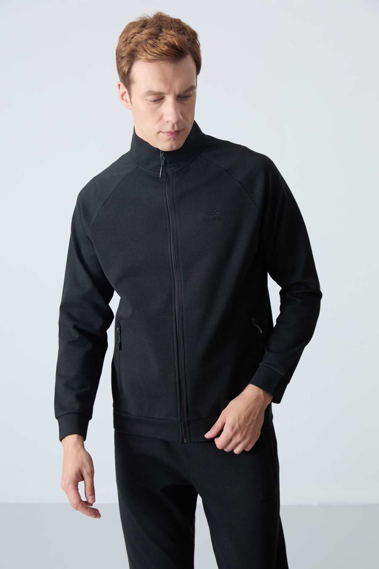 TOMMY Men's Color-blocked Knit Active Set 5