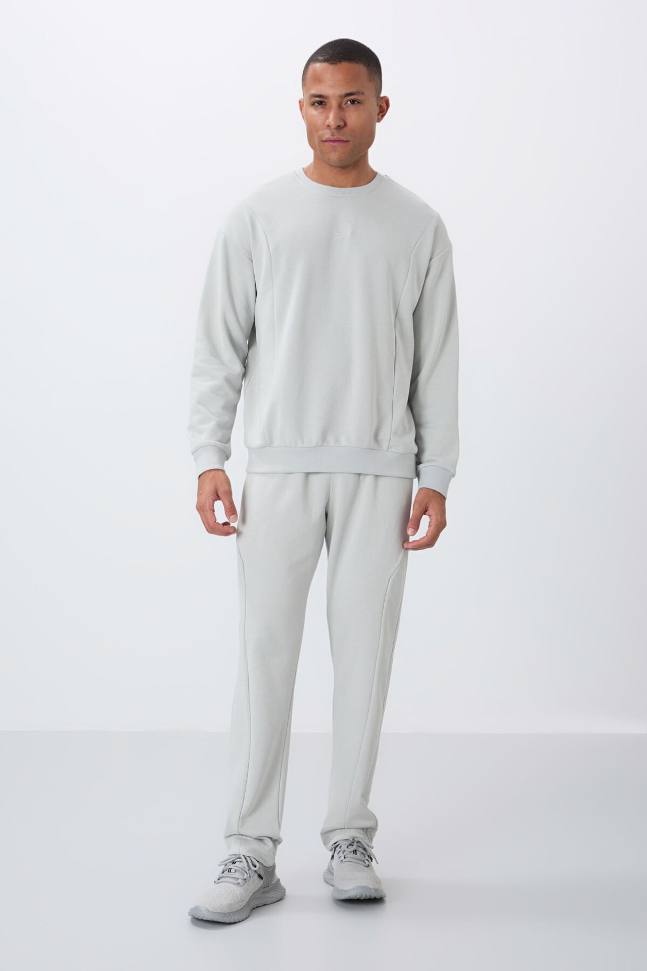 TOMMY Men's Long Sleeve Crew Neck Sweatshirt And Pants Set 4