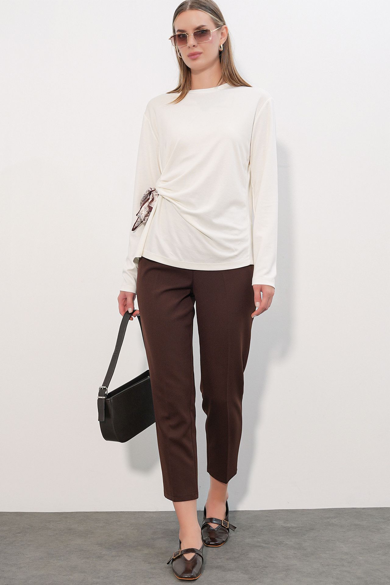 BDART Women's Long-sleeved Crew Neck Top With Tie Detail 2