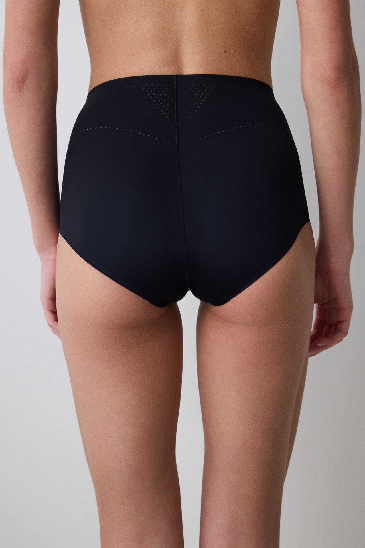 PENTI No-Show Light Slip Shapewear