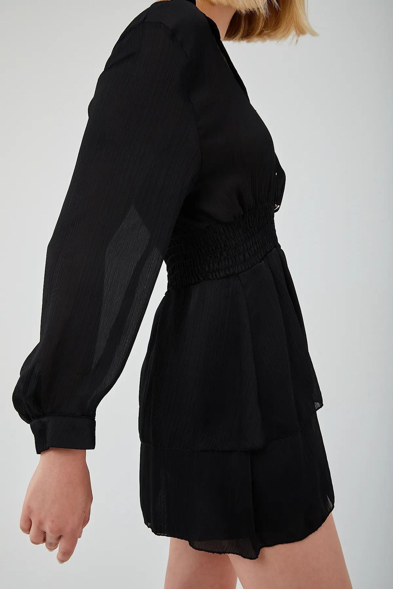 Mixray Mini V-Neck Buttoned Ruffle Dress 4