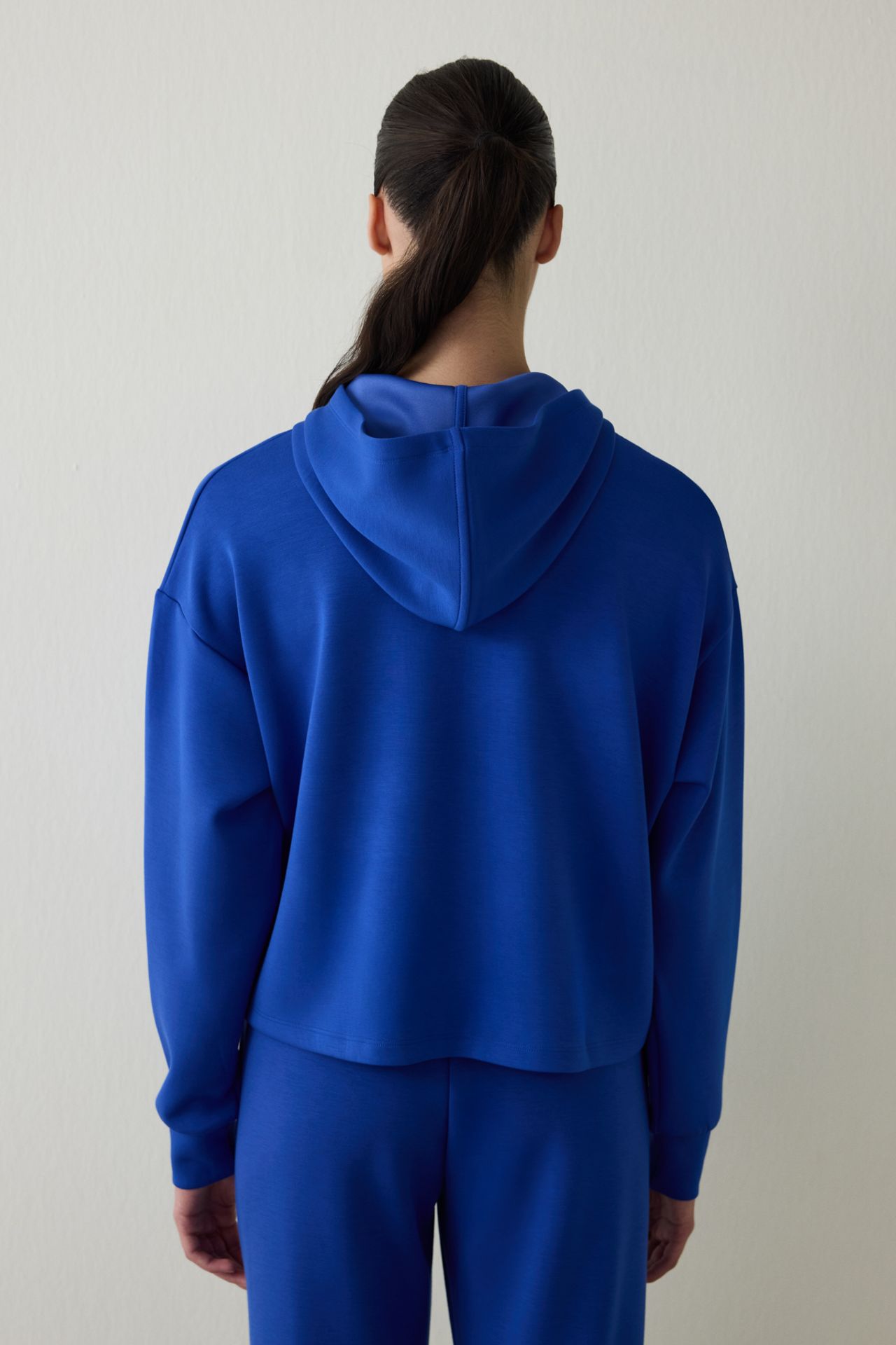 PENTI Silky Feel Hooded Slogan Print Sweatshirt 5