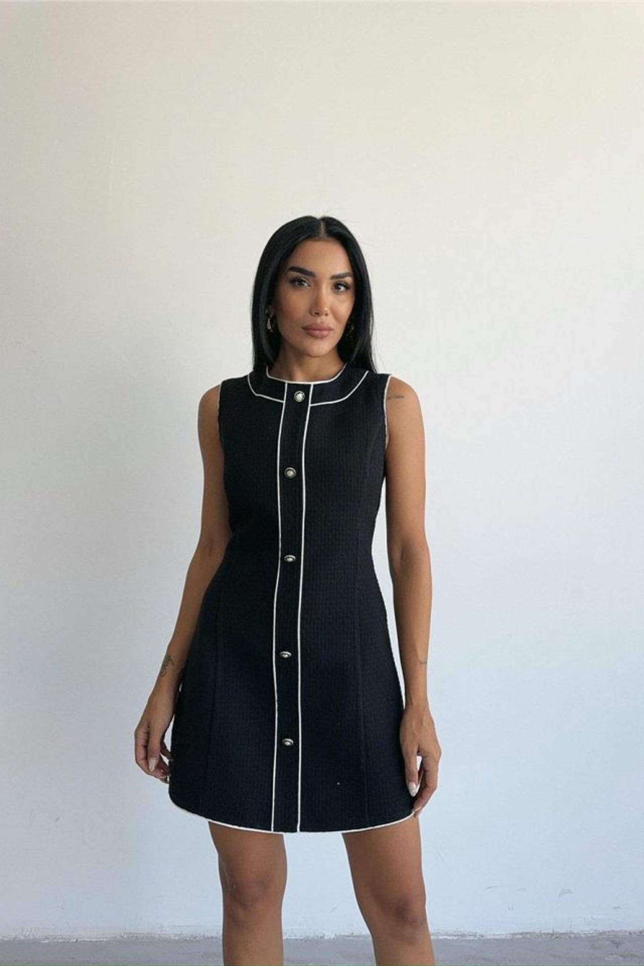 JANES Textured A-Line Mini Dress with Button Closure 2