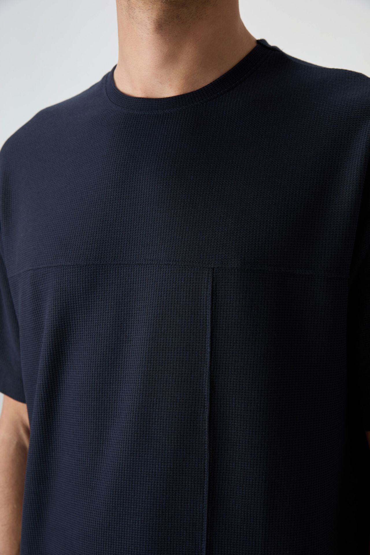 TOMMY Oversized Jersey T-Shirt With Pocket 4