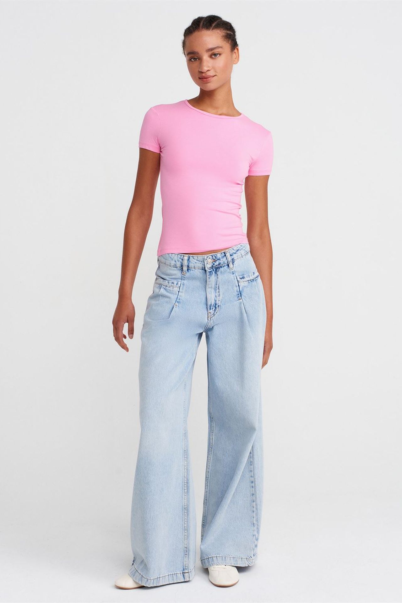 DILVIN Kadın Crop Slim Fit Bisiklet Yaka Tişört 4