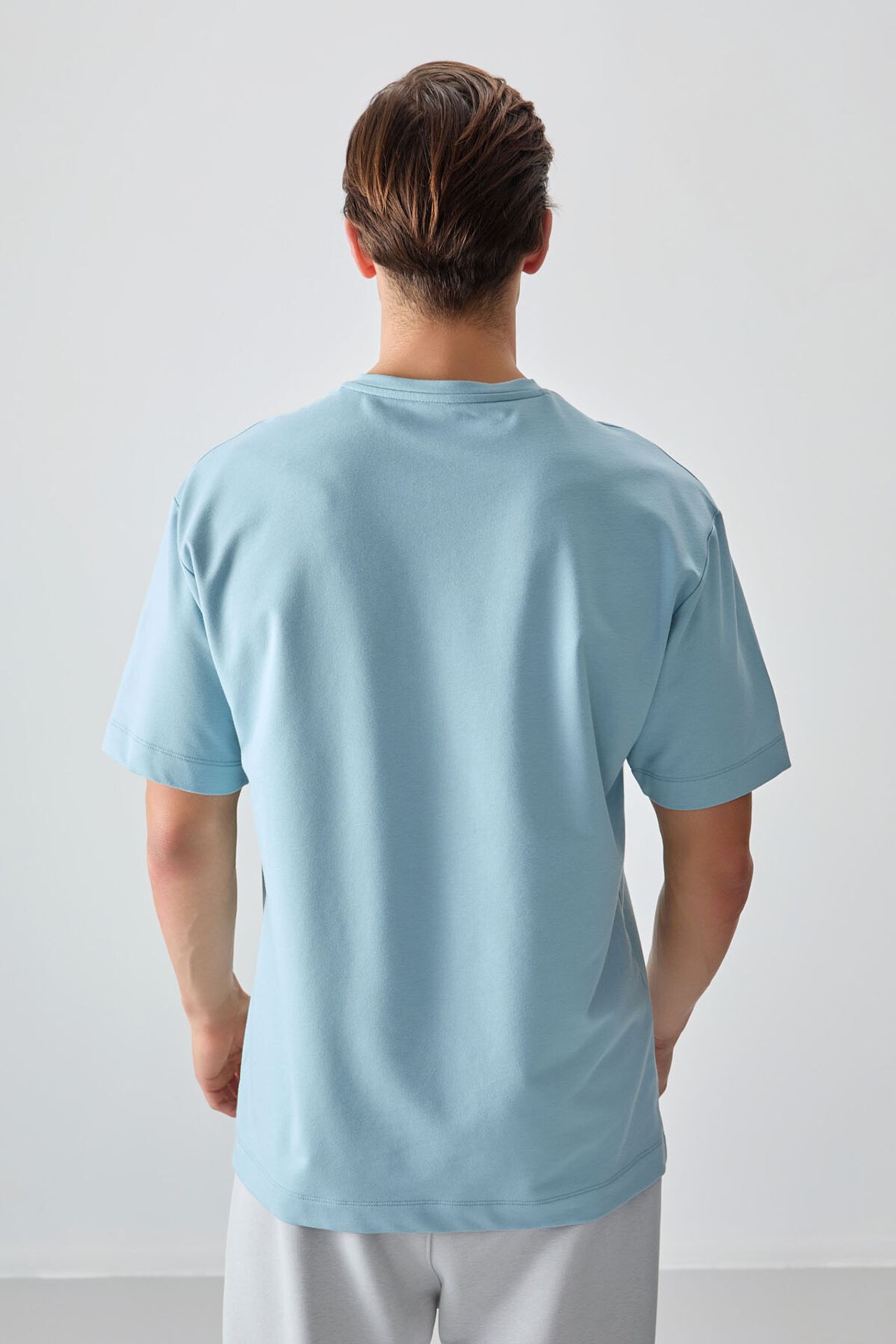 TOMMY Oversized Cotton Blend Crew Neck T-Shirt 6