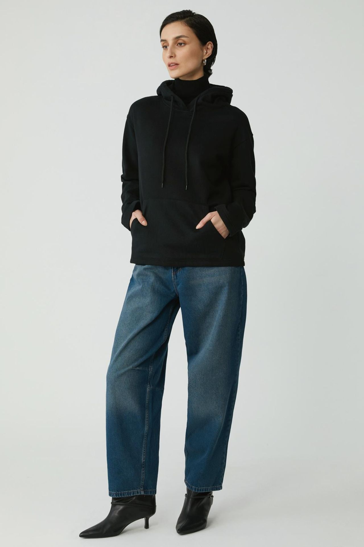 ETHIQUET Plain Hooded Pocket Hoodie 2