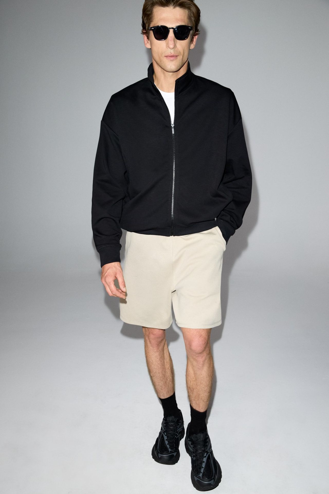 GRIMELANGE Crew Neck Long Sleeve Sweatshirt 4
