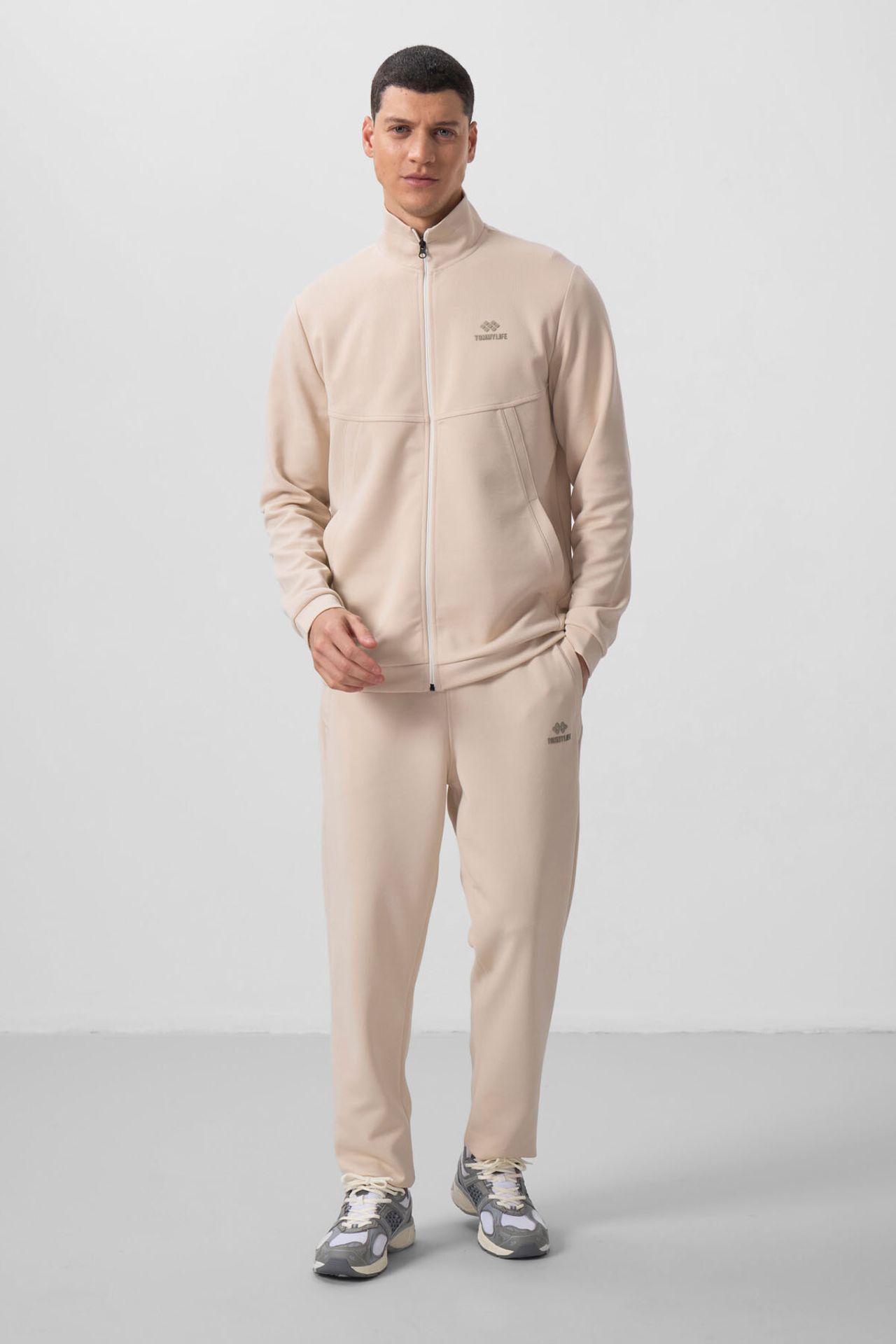 TOMMY Men's Long-sleeve Zip Sweatshirt And Pants Set 6