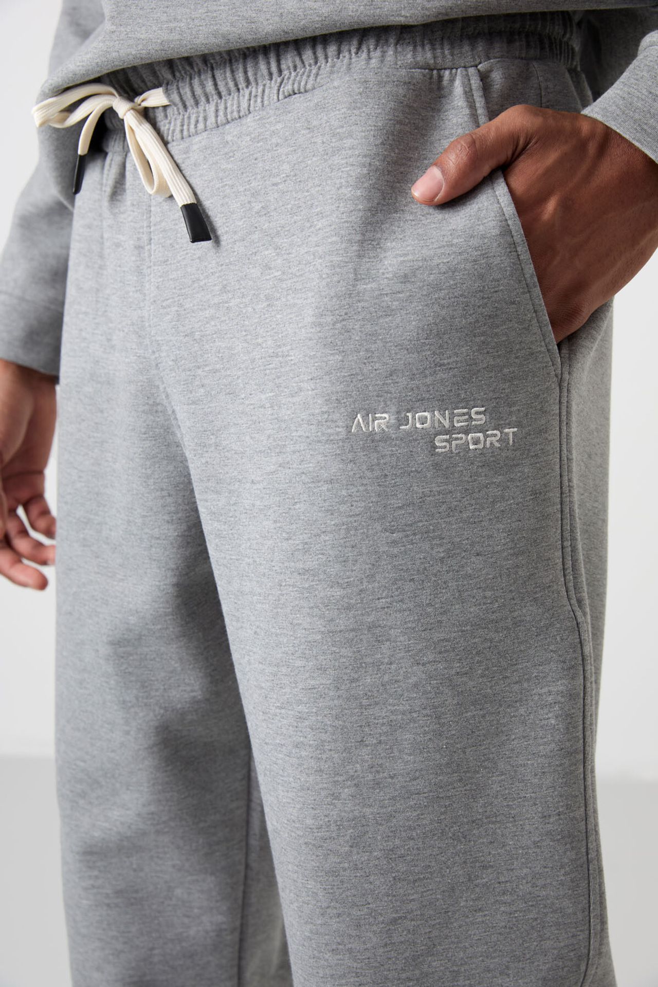 TOMMY Men's Long-Sleeve Sweatshirt And Pants Set 5