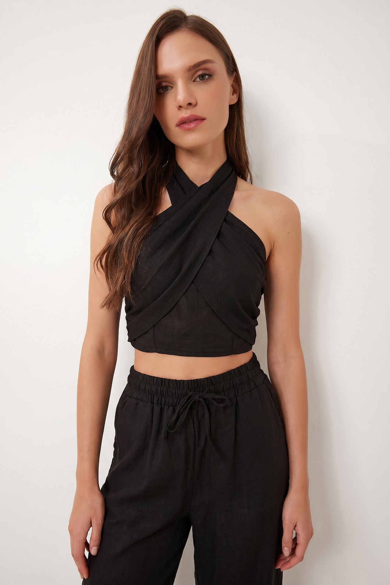 ISTANBUL Halter Blouse And Wide-Leg Trousers Set 3