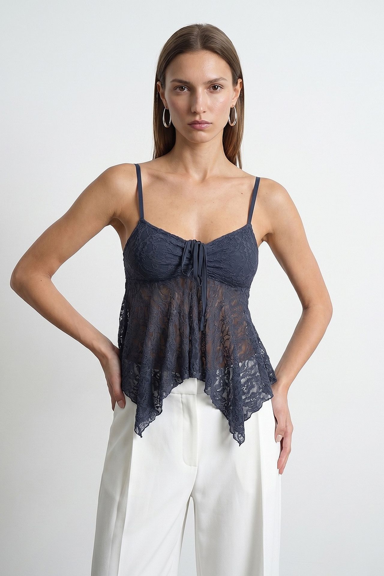 DILVIN Lace Tie-front Sleeveless Blouse 3