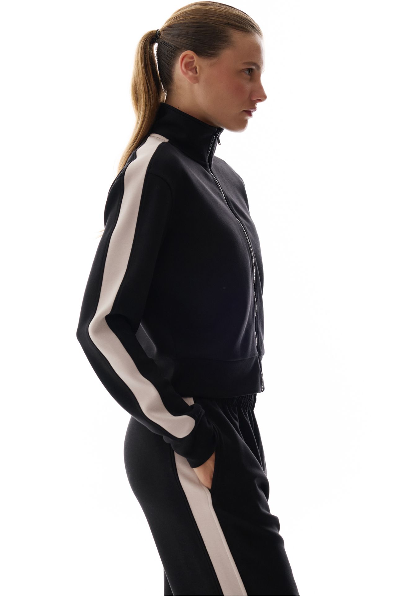 PENTI Silky Touch Striped Detail Sweatshirt 4