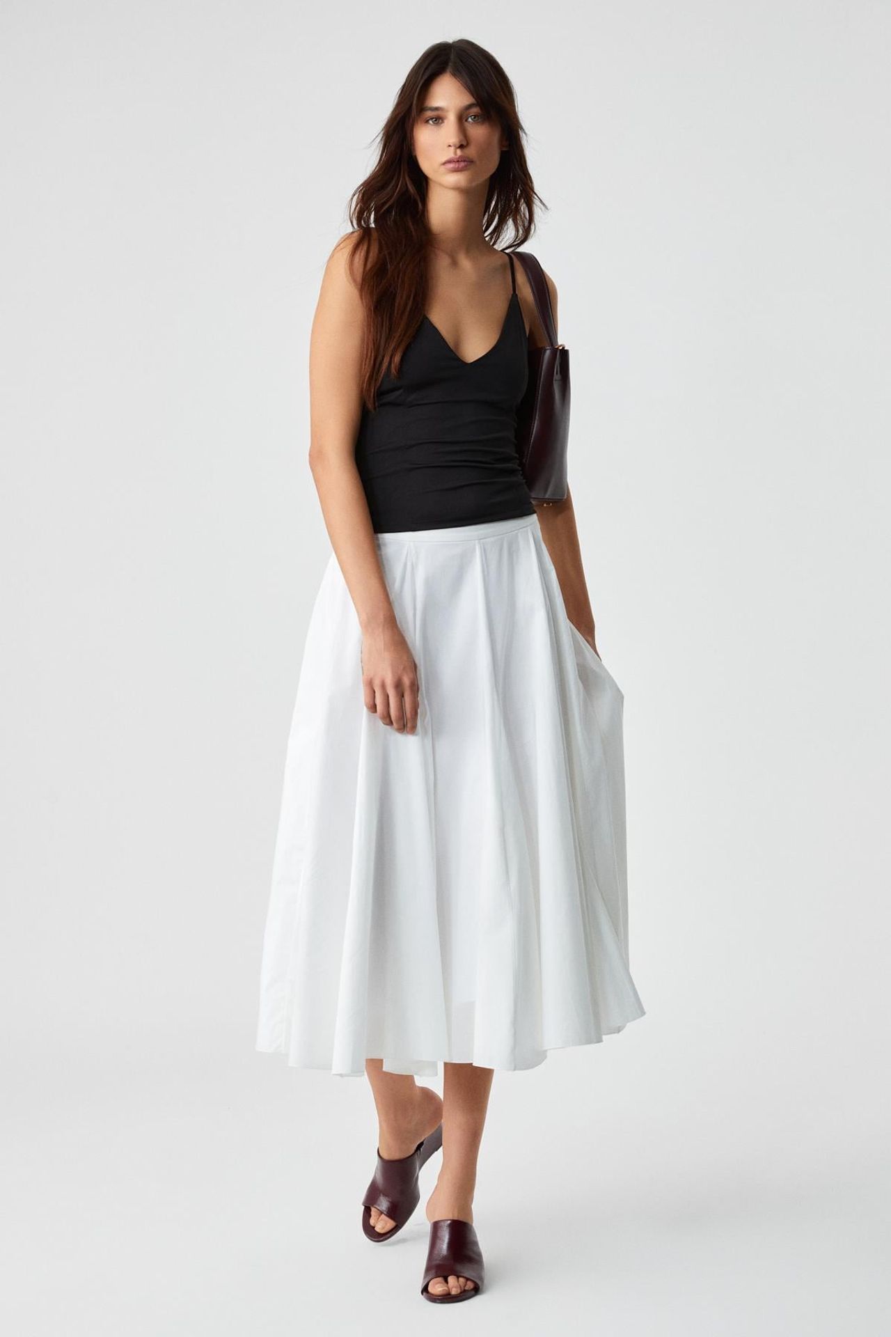ETHIQUET Fitted Sleeveless Ribbed Tank Top 5