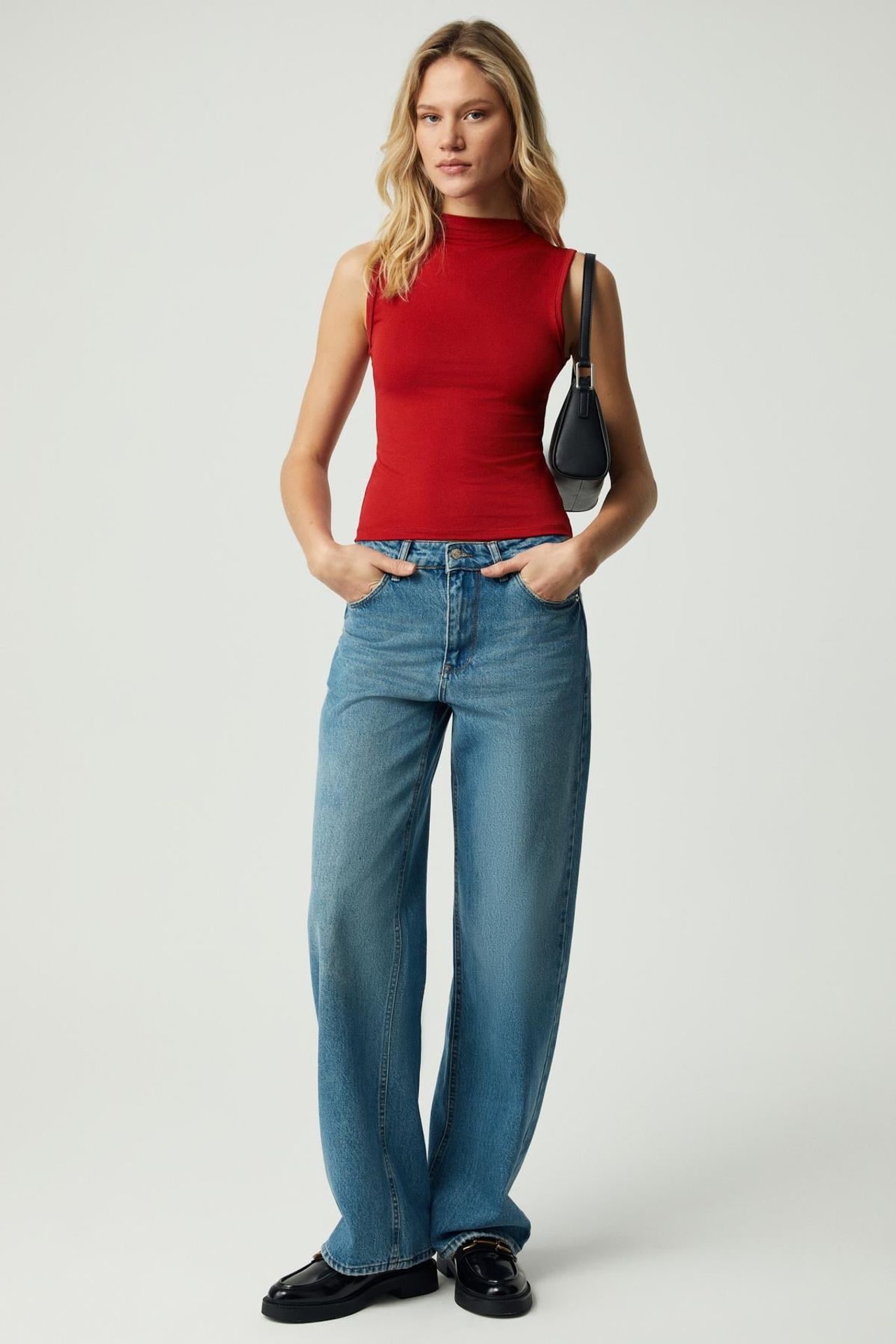 ETHIQUET Sleeveless Half Turtleneck Blouse 2