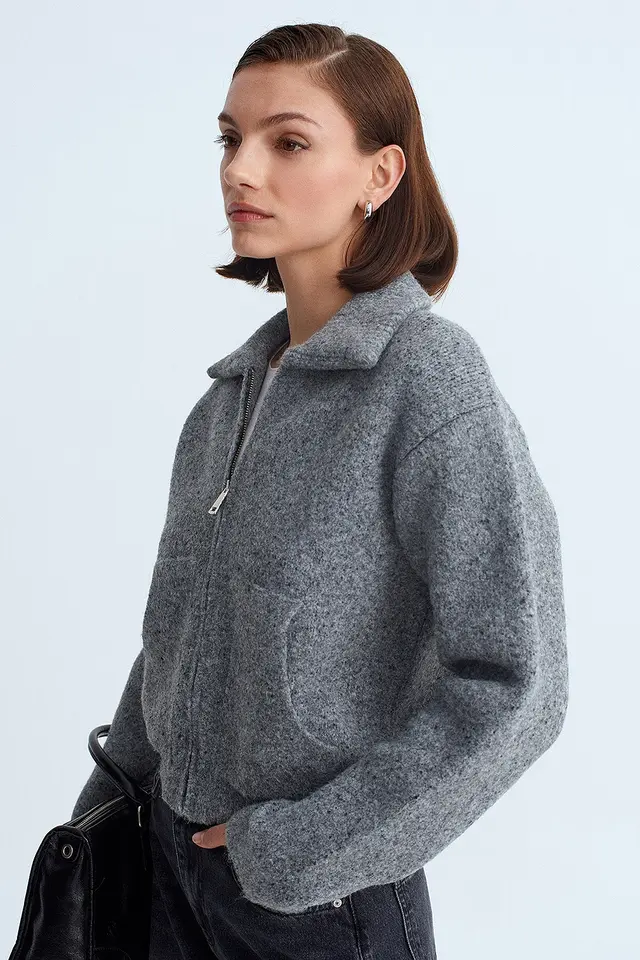 DILVIN Women’s Wool-blend Cardigan