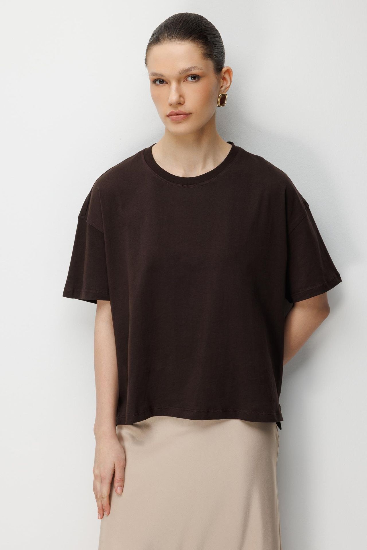 MIXRAY Oversized Crew Neck Plain T-Shirt with Slit 1